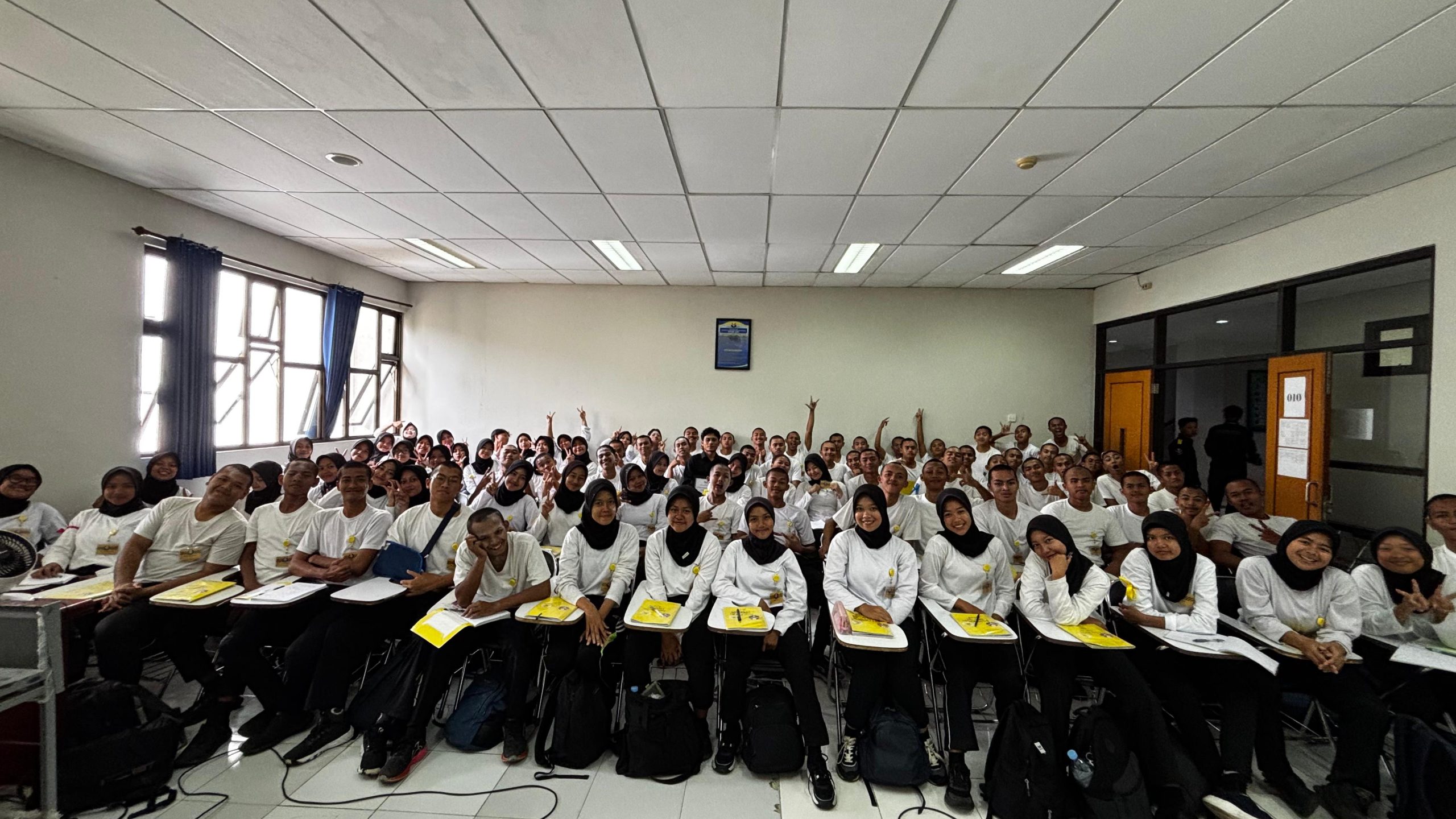 Masa Bimbingan ke-3 HMP PGSD Penjas FPOK UPI Perkuat Karakter dan Solidaritas Mahasiswa