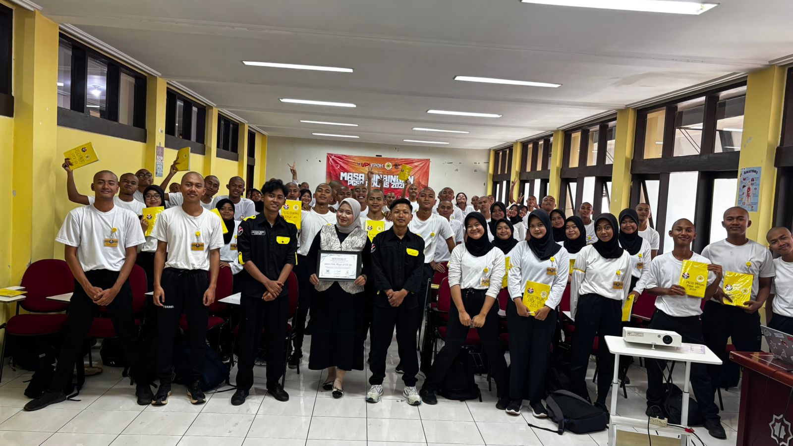 Masa Bimbingan Mahasiswa PGSD Penjas Digelar di FPOK UPI
