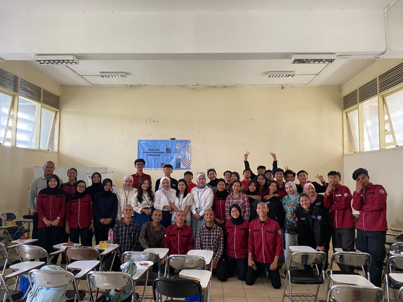 Tingkatkan Literasi Keuangan Mahasiswa, BEM HIMA PKO Selenggarakan Financial Literacy Talk