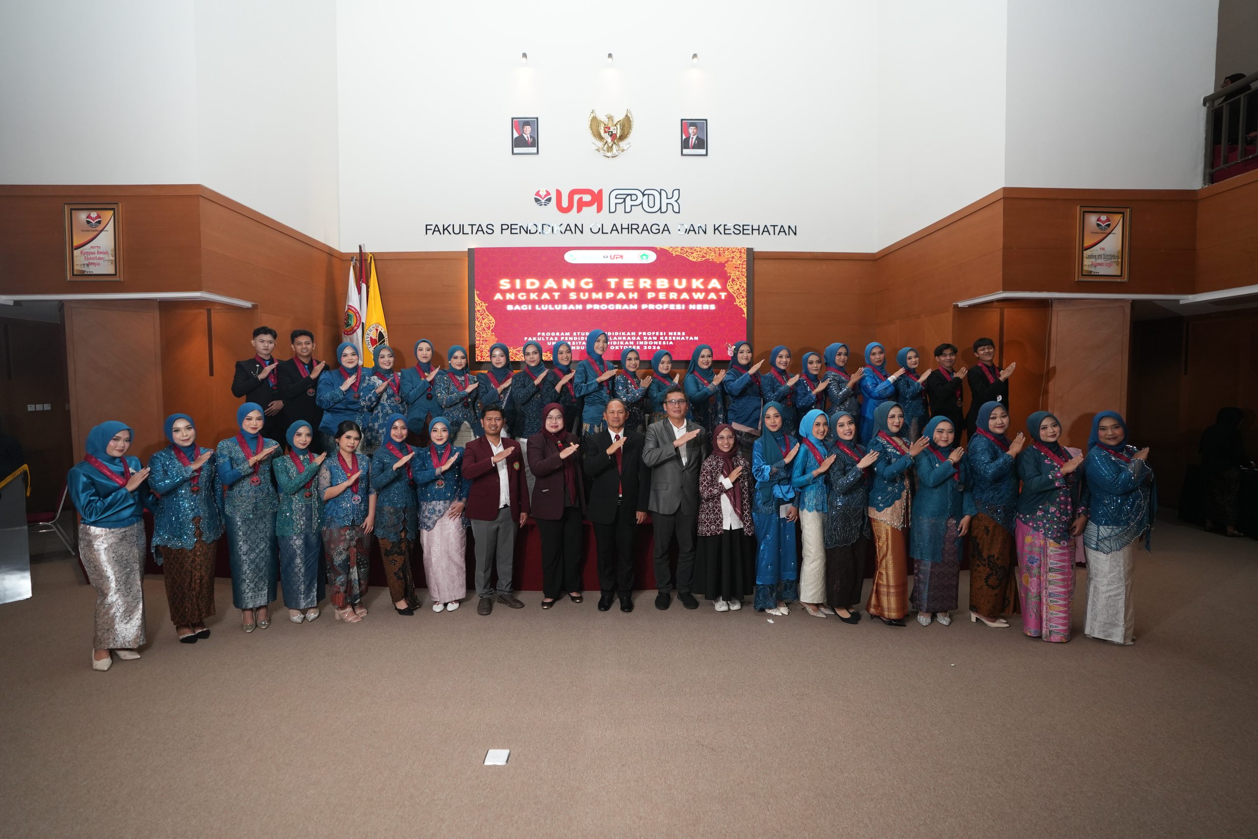 FPOK UPI Gelar Angkat Sumpah Perawat Program Profesi Ners